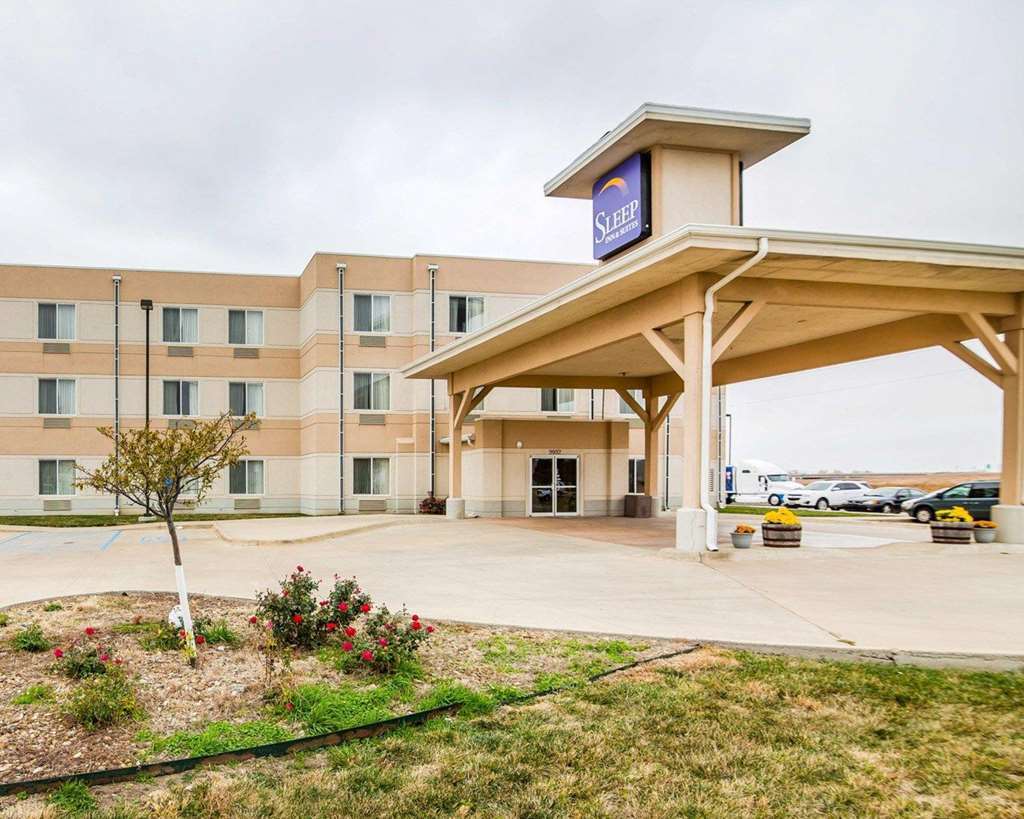 Sleep Inn & Suites Salina Exterior photo